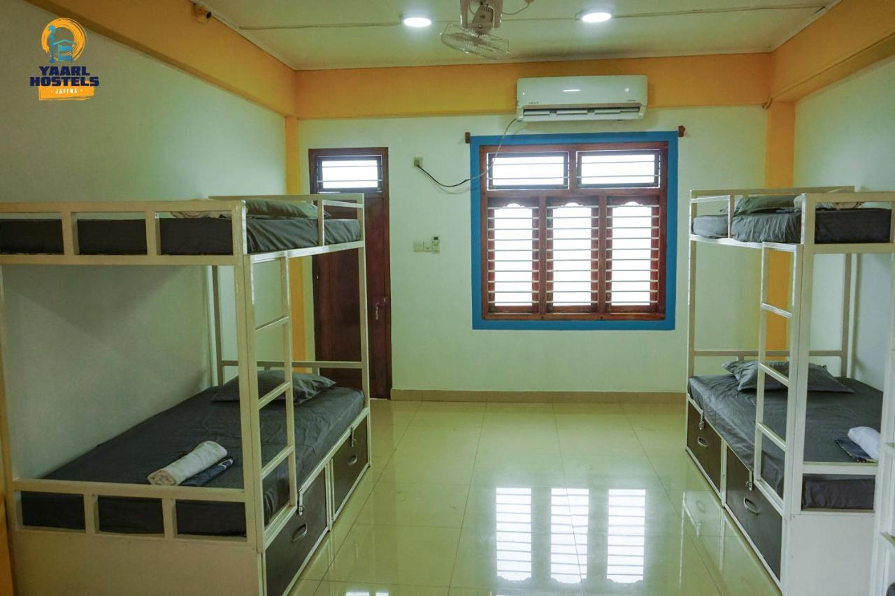 Yaarl Hostels Джафна Екстер'єр фото