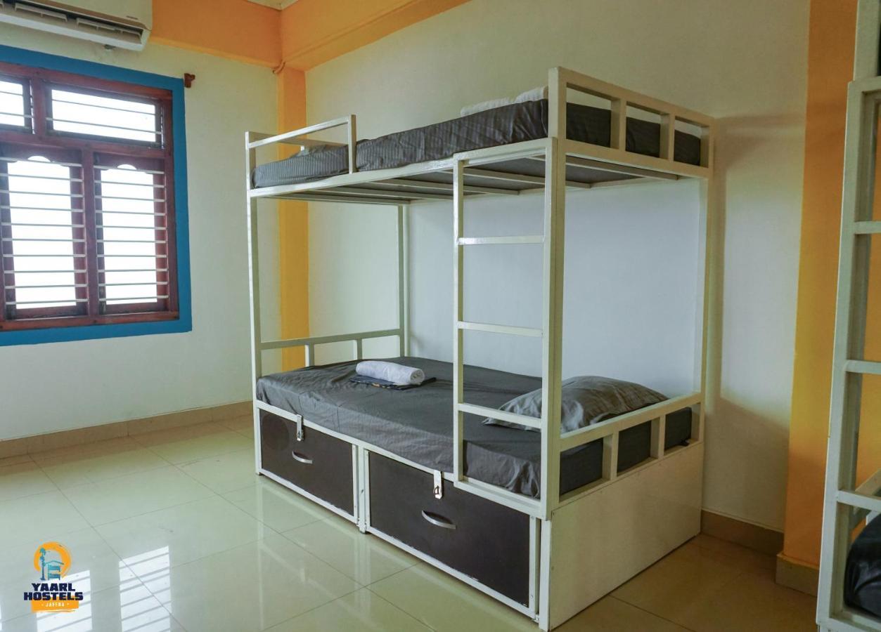 Yaarl Hostels Джафна Екстер'єр фото