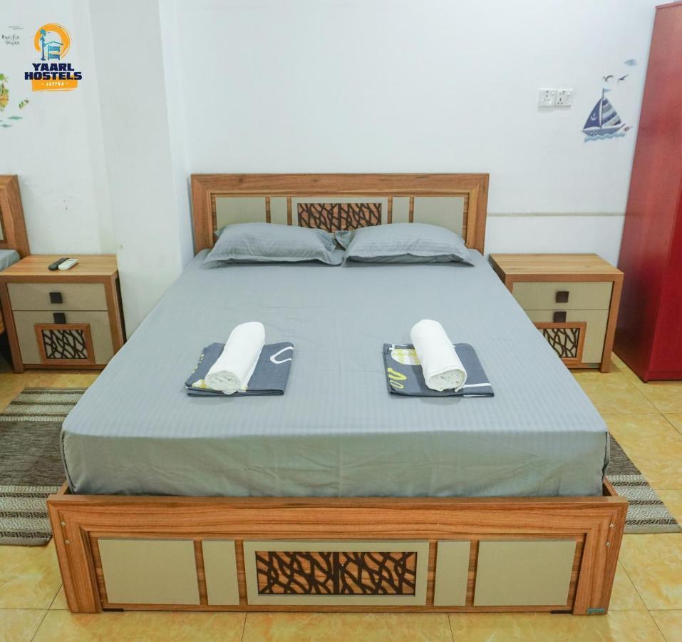 Yaarl Hostels Джафна Екстер'єр фото