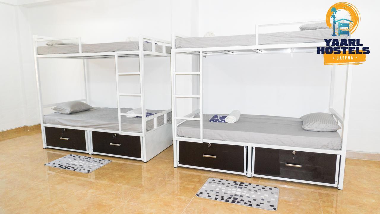 Yaarl Hostels Джафна Екстер'єр фото