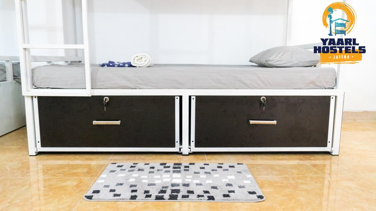 Yaarl Hostels Джафна Екстер'єр фото